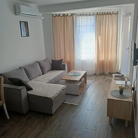 Azzurro Srebrno Jezero Apartament *